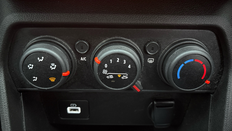 Dacia Sandero 1.0 TCe Comfort 5dr Petrol Hatchback